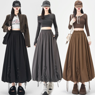 美式运动花苞裙女秋冬长款设计感绑带工装半身裙高腰a字灯笼裙子