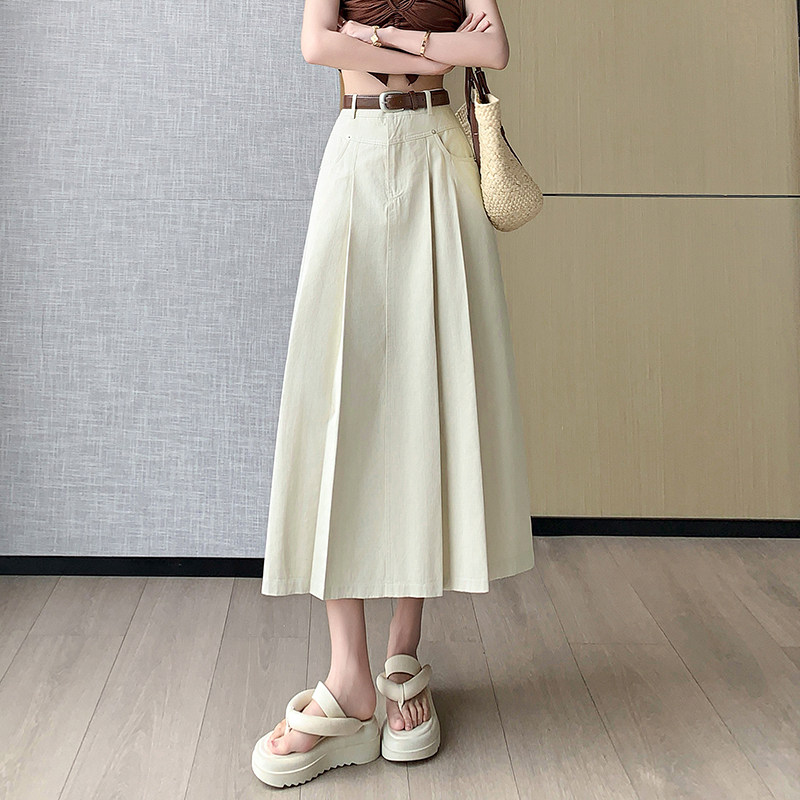 中长款卡其色半身裙女2025新款春秋高腰A字显瘦过膝百褶牛仔伞裙