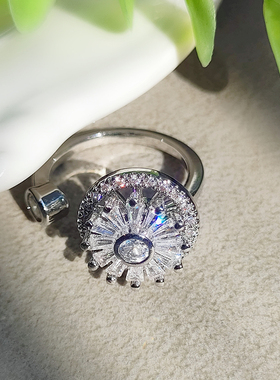 个性会转动的年轮戒指时尚