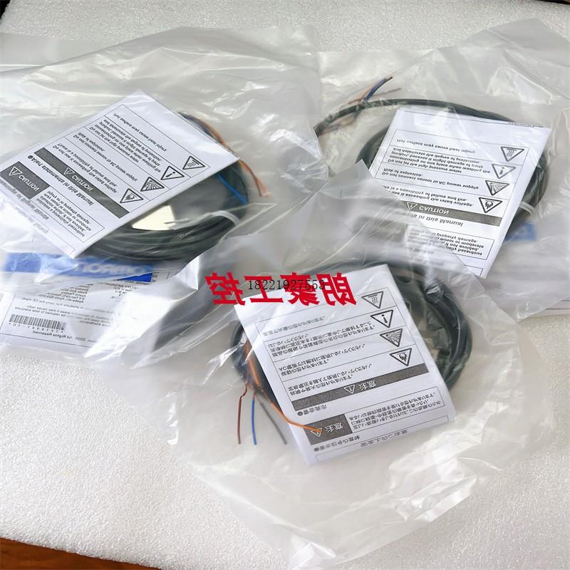 议价E3ZM-V61E3ZR-CT81D-M1TJ 欧姆龙E3ZM-CT81-M1TJ E3ZM-CT61正