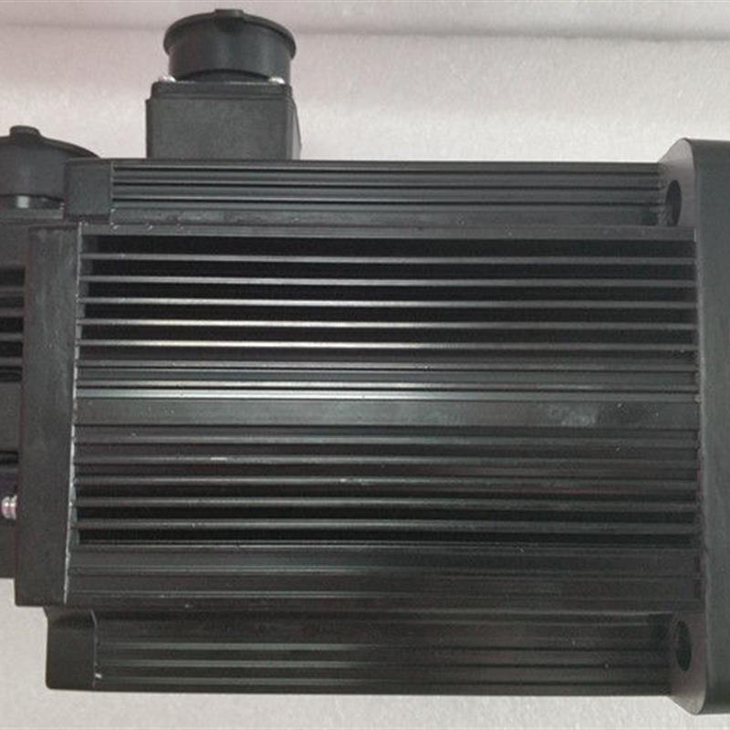 议价A080*130 SD 10025 E(S) +ID100 8R0S 艾威图伺服电机