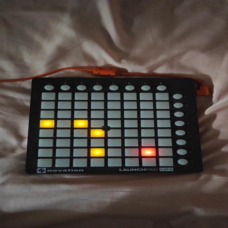 议价美嘉工控novation PAD MINI打击垫通电如议价