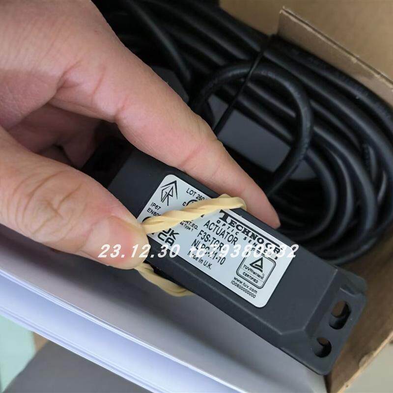 议价全新TECHNOGR F3S-TGR-NMPC-20-05传感器 F3S-TGR-NSMC-20-05