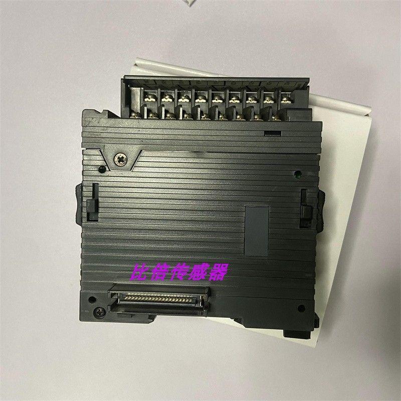 议价KV-TP40KV-TF40  KV-TP40 KV-U7 KV-XH04ML KV-XH16EC