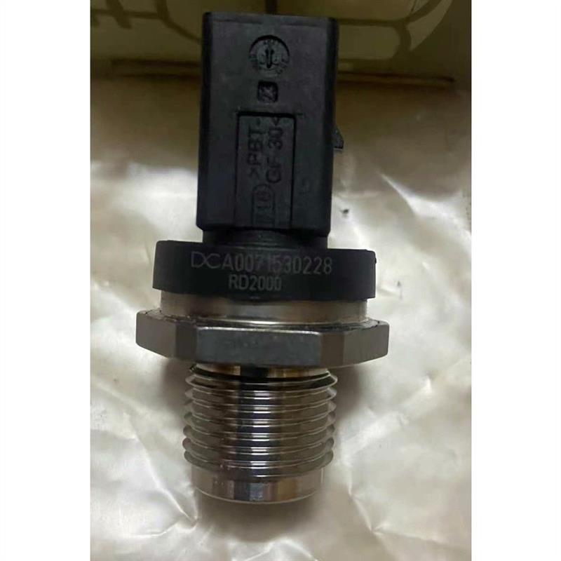 议价MTU OM470发动机压力传感器A0071530228 A0051535828拍前