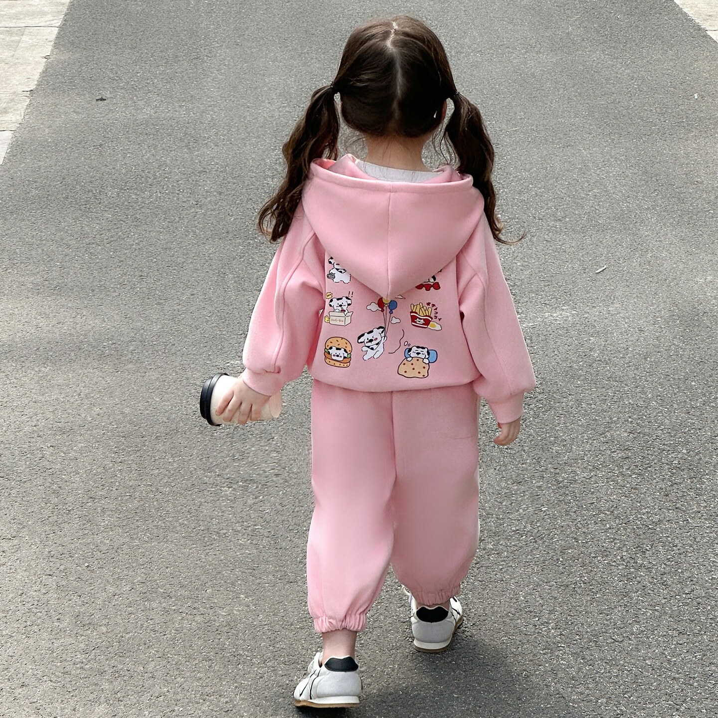 女童外套秋冬套装2025新款儿童加绒洋气网红女宝宝冬装加厚两件套