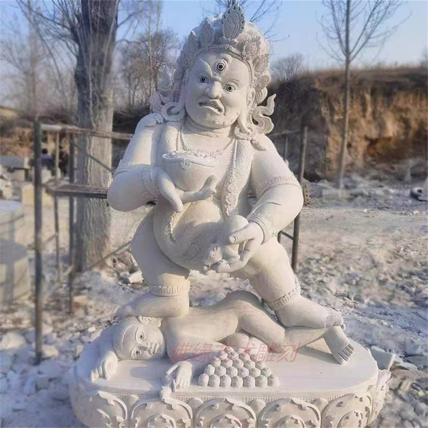 藏佛汉白玉石雕绿度母 金刚手菩萨 寺庙寺院户外供奉莲花生大士