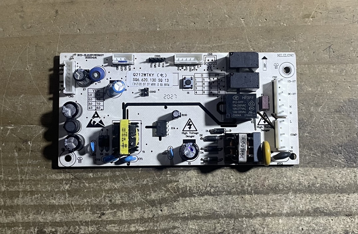 BCD212WTKY Q212WTKY SQ6.620.130 适用伊莱克斯冰箱电源板控制板