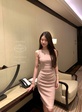 Mummy Cat 下蛋喵【心动的信号】26新品气质美女抽褶包臀连衣裙