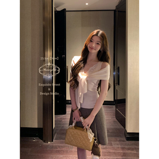 25新品 Mummy 匿名温柔 下蛋喵 30绵羊毛披肩绑带针织上衣 Cat