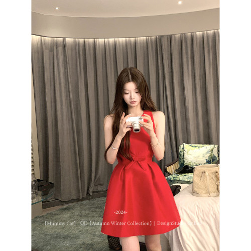 圣诞派对缎面蝴蝶结礼服连衣裙