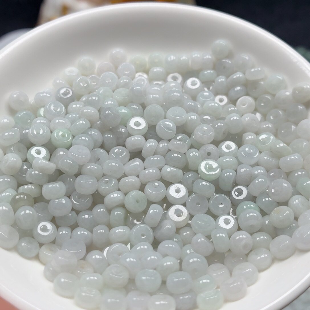 翡翠A货卡3mm*5mm糯白冰算盘100颗