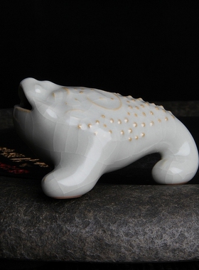 台湾柏采汝窑茶宠 冬青釉月白 柏采窑 GYR-128E 聚势云坤貔貅摆件