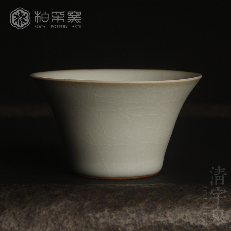 柏采 御茶园 汝窑粉青 马蹄杯 汝瓷开片 主人杯 个人茶杯釉面凝润图片