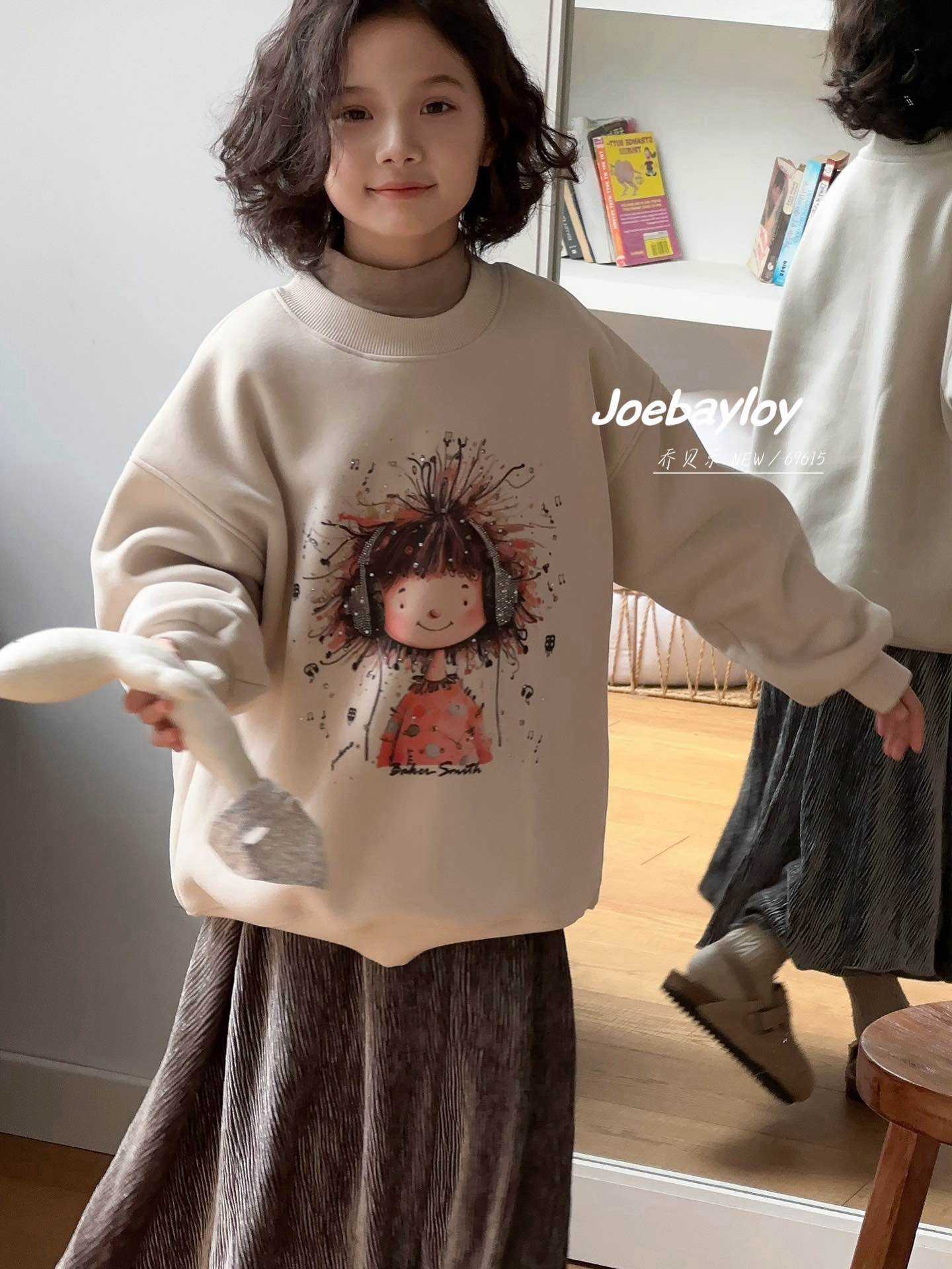 乔贝乐童装2025冬季韩版水钻女童加绒卫衣小女孩一体绒女童上衣