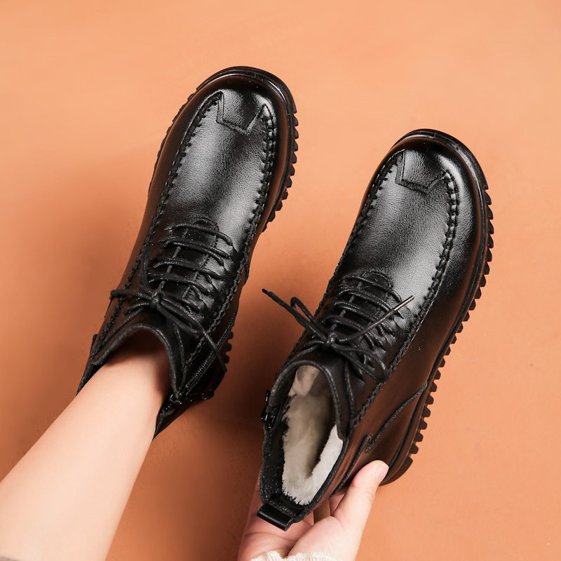 妈妈鞋冬季加绒保暖中年真皮羊毛短靴中老年棉鞋老人防滑软底女靴