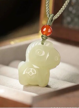 天然和田玉生肖小马玉佩 全新挂绳手机挂件 马年本命年儿童玉石吊