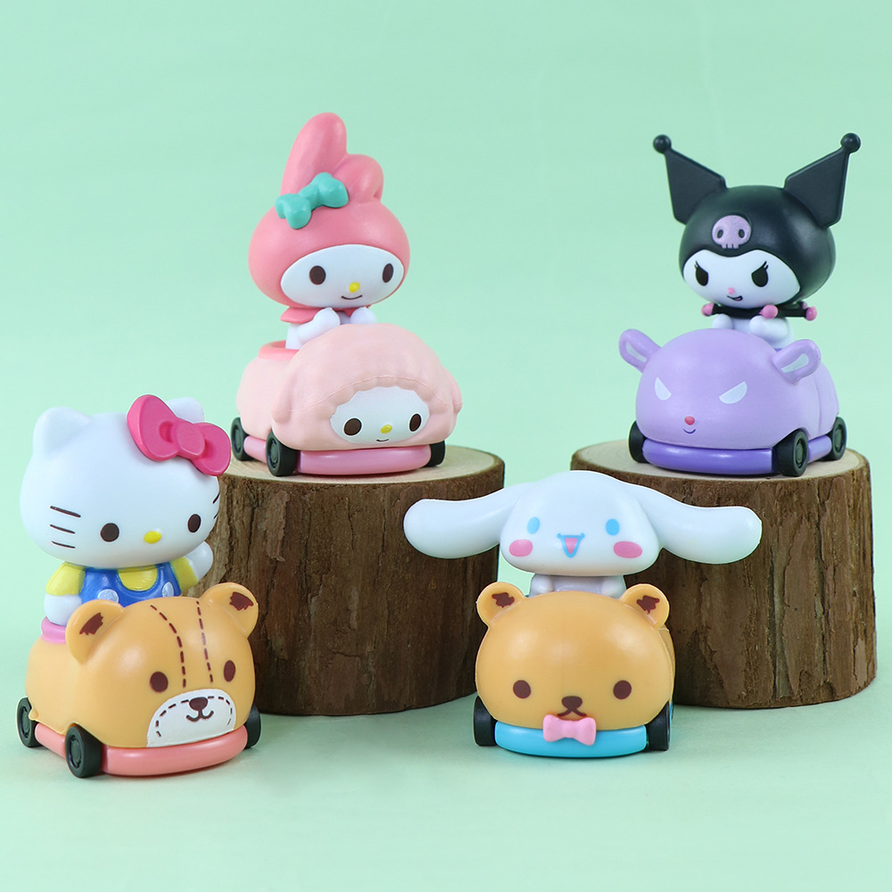 新款可爱萌趣小车拽拽车手美乐蒂库洛米KT猫玉桂狗蛋糕桌面摆件