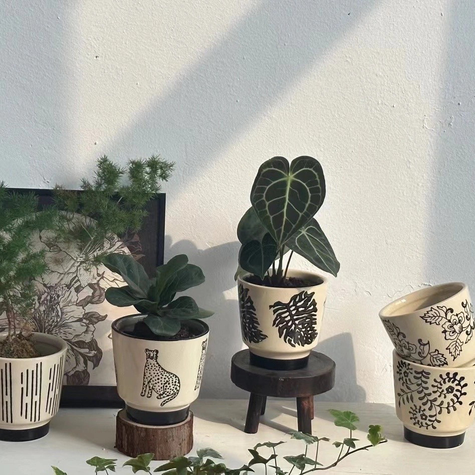 北欧风简约抽象绘画花盆