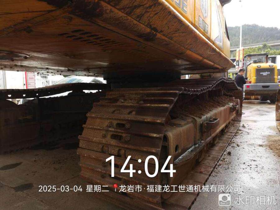 3月7日龙岩龙工牌LG6365E履带式液压挖掘机网络拍卖公告