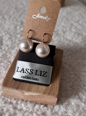 LASS LIZ原创小众耳饰2025新款简约优雅气质百搭白色珍珠耳坠耳环
