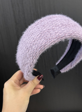 LASS LIZ原创设计发卡2025秋冬新款浪漫紫色毛毛宽边头箍日常通勤