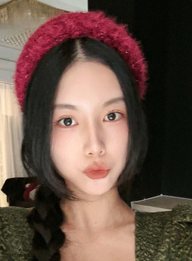 LASS LIZ原创设计发卡2025秋冬新款新年氛围感红色毛毛宽边头箍