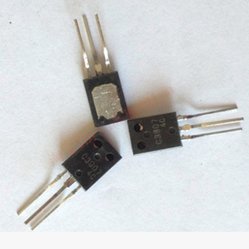 2SC3807 C3807 TO-126 三极管 电源三极管 全新直拍