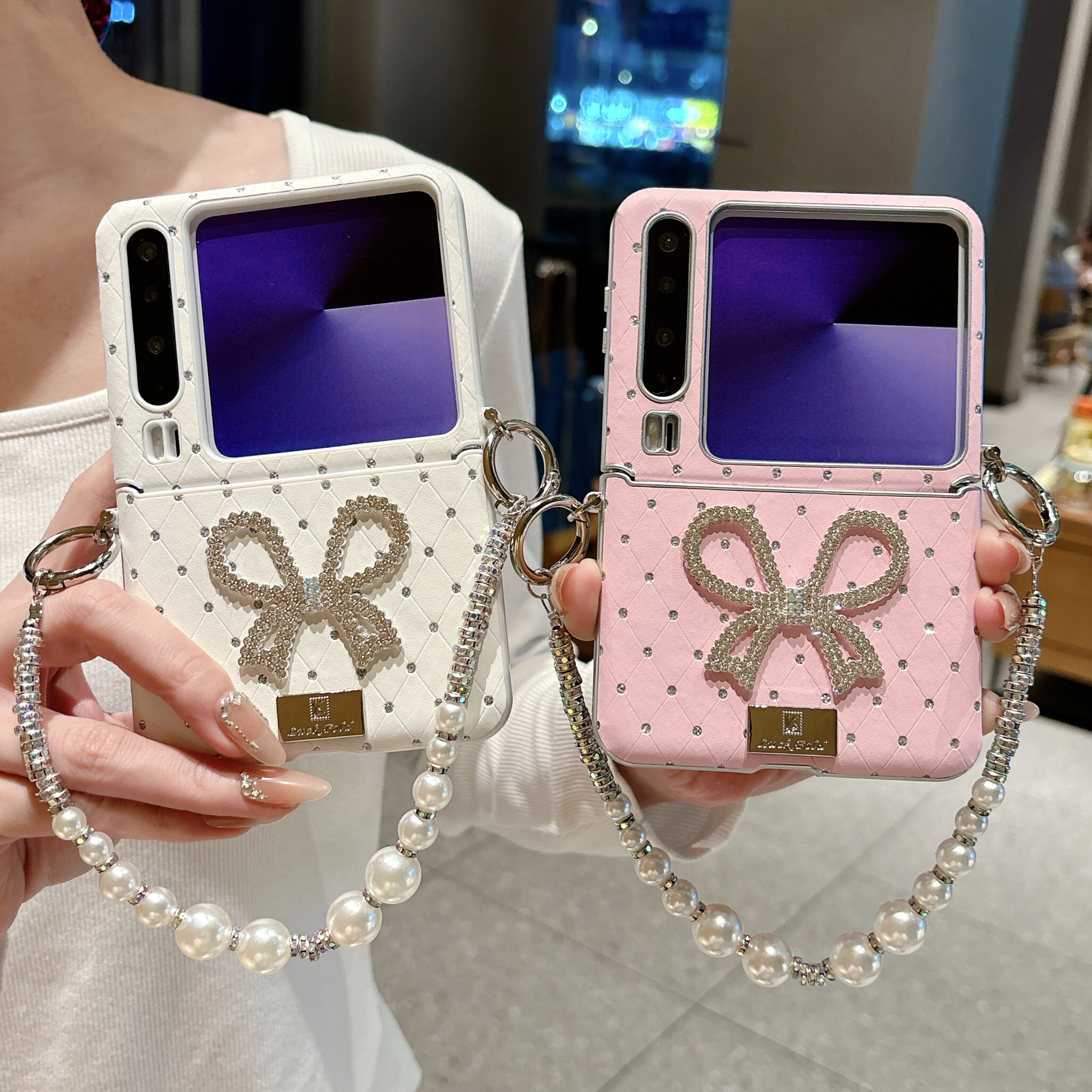 闪钻个性银色花纹蝴蝶结珍珠手链适用华为purax手机壳新款折叠Zflip567feOPPON3荣耀VFLIP2护轴novaflipsmix
