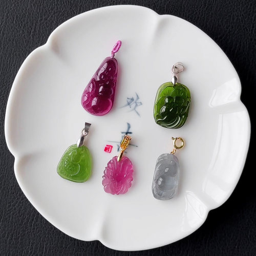 和嘉裕男女碧玺雕刻吊坠项坠精品