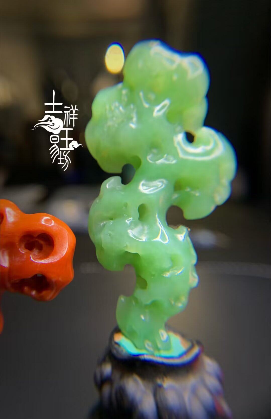 *吉祥玉易坊*南红玛瑙 /俄罗斯碧玉 太湖石 挂件笔架 香插三用款