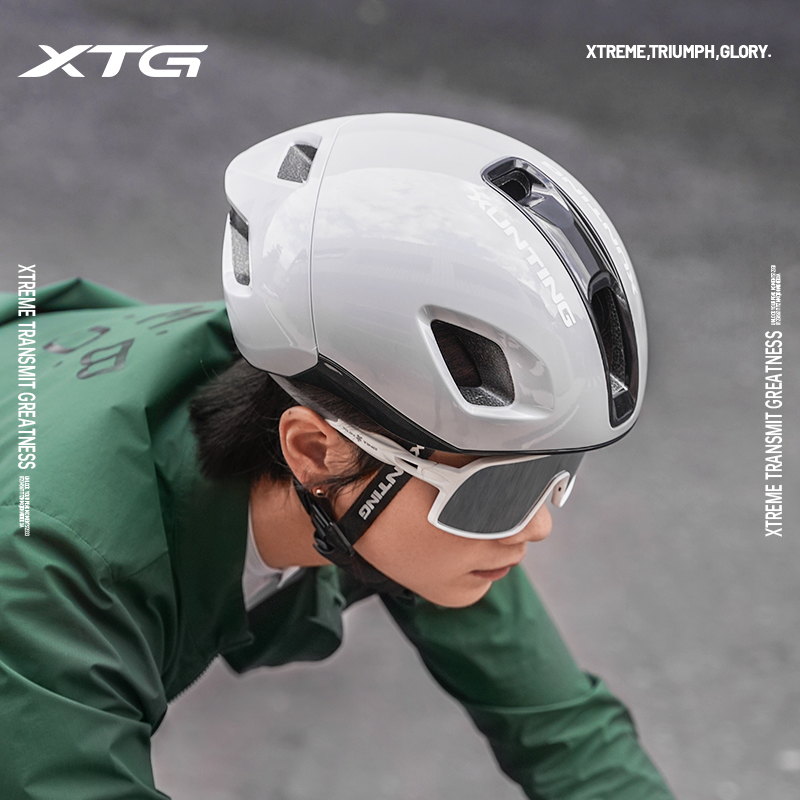 迅霆骑行头盔山地公路自行车安全帽男女一体成型舒适透气通勤装备