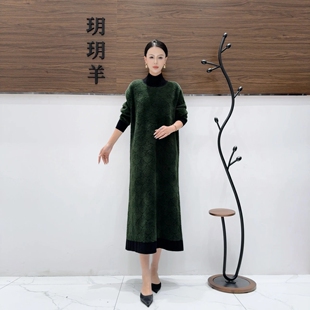 A356黑绿色时尚气质秋冬长款轻奢针织连衣裙休闲百搭玥玥羊