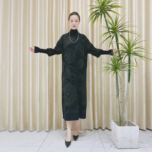 9921藏青色提花设计款 羊毛气质秋冬轻奢针织连衣裙时尚