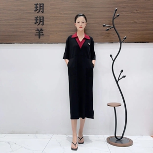 气质复古玥玥羊 A477藏青小蜜蜂针织连衣裙收腰显瘦设计师优雅时尚