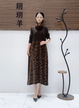 A326咖色碎花带领巾设计款气质秋冬轻奢针织连衣裙时尚复古玥玥羊