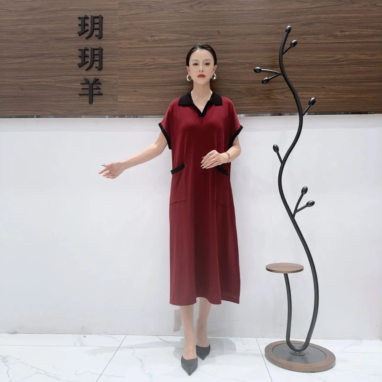 A451黑红针织连衣裙收腰显瘦设计师优雅时尚气质复古夏季玥玥羊