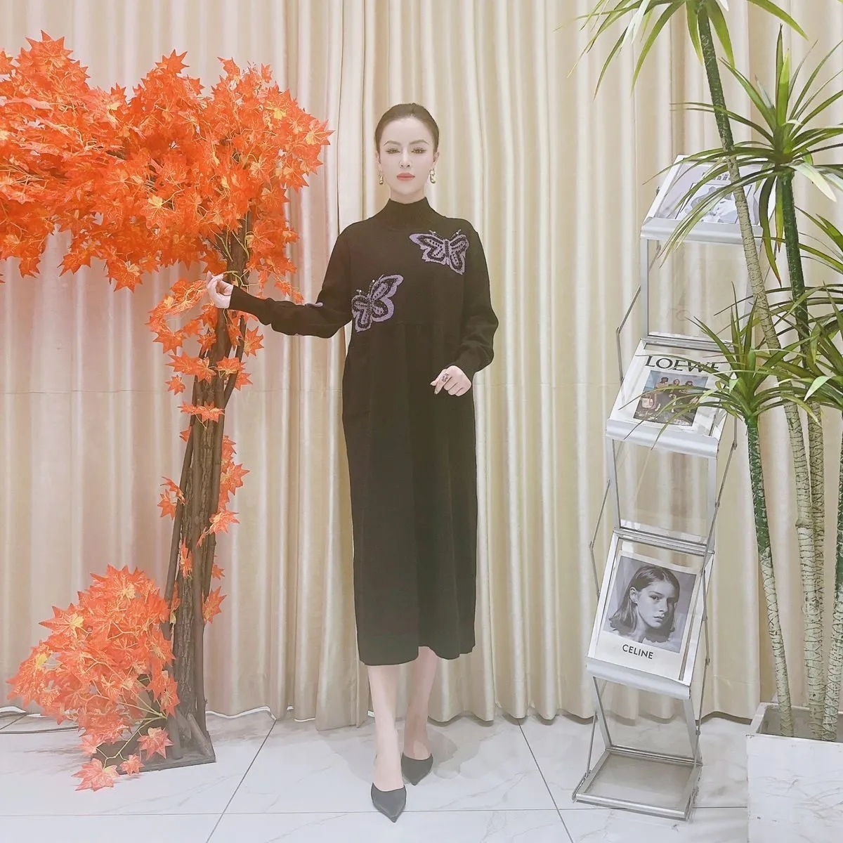 A081紫色蝴蝶设计款气质秋冬轻奢针织连衣裙时尚复古