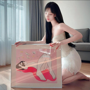 天野健Venus小女孩装饰画小红书博主同款客厅卧室性感氛围感挂画
