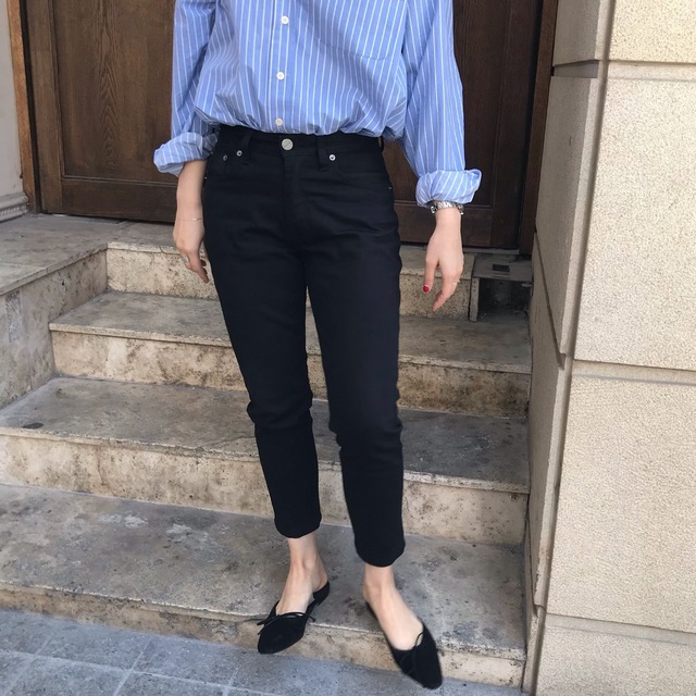 2025早春新款韩国东大门sienne黑色小脚牛仔裤铅笔裤牛仔布显瘦高