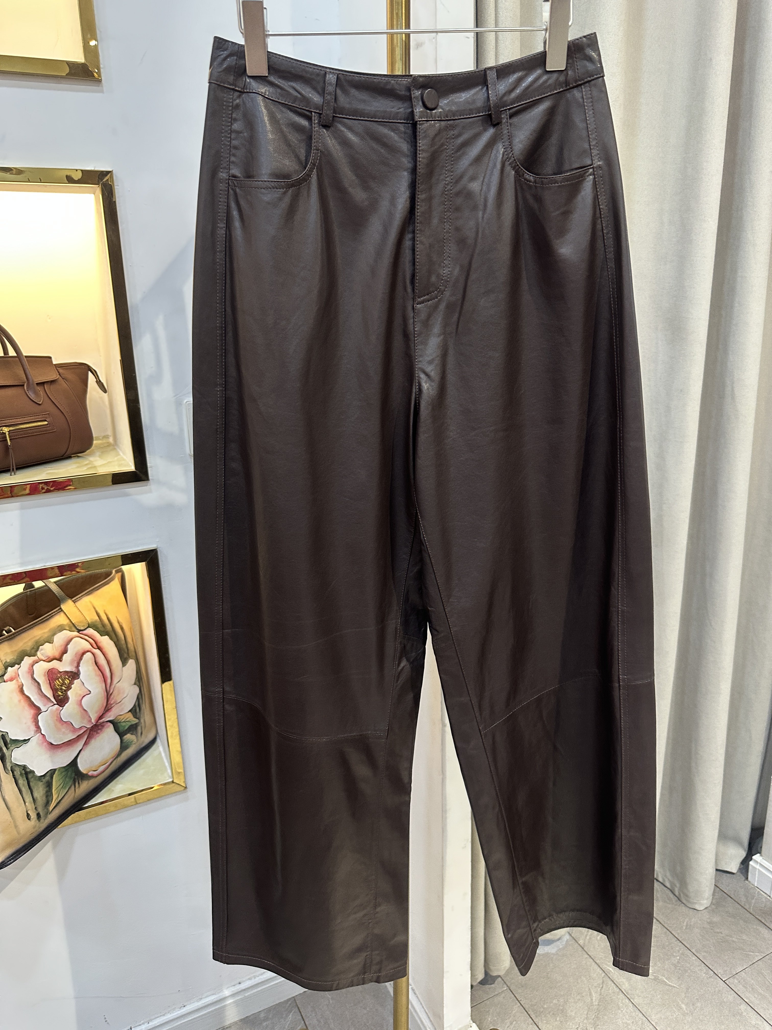 2026冬新款真皮皮裤女宽松显瘦高腰直筒裤时尚百搭绵羊皮长裤,女装/女士精品,休闲裤,淘宝优惠券,粉丝福利购,淘宝优惠卷