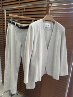 2026春款时尚简约V领日系休闲慵懒西装外套腰带直筒裤两件套装