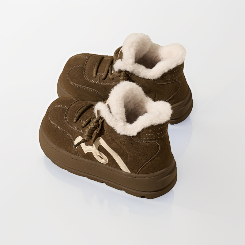 卓诗尼2025冬季新款时尚休闲板鞋