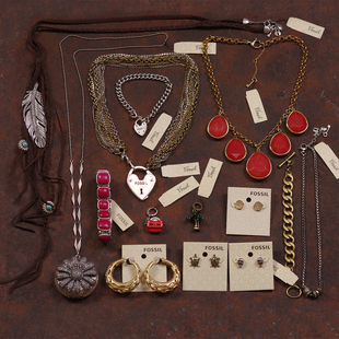 50这一批FO老货等了三年孤品打版 夸张项链耳钉中古着 样品居多秀款