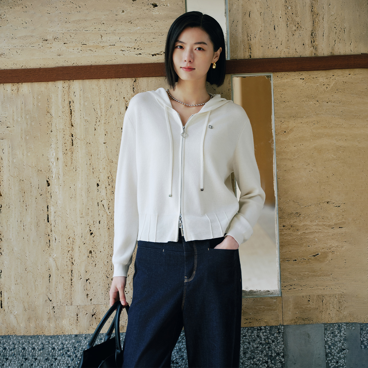 歌蒂诗2025秋季专柜新款时尚连帽含羊毛百搭毛织外套女 1F33W2572