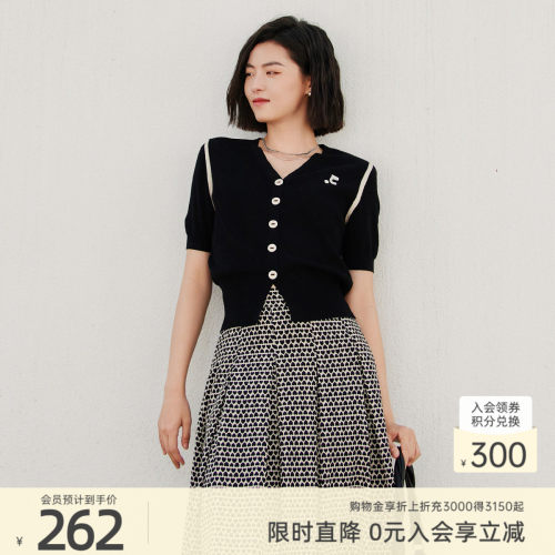 歌蒂诗简约时尚百搭针织衫