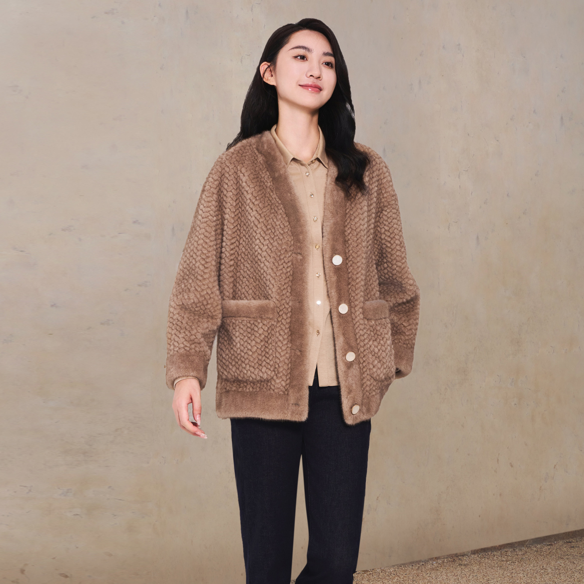 歌蒂诗短款开衫保暖外套