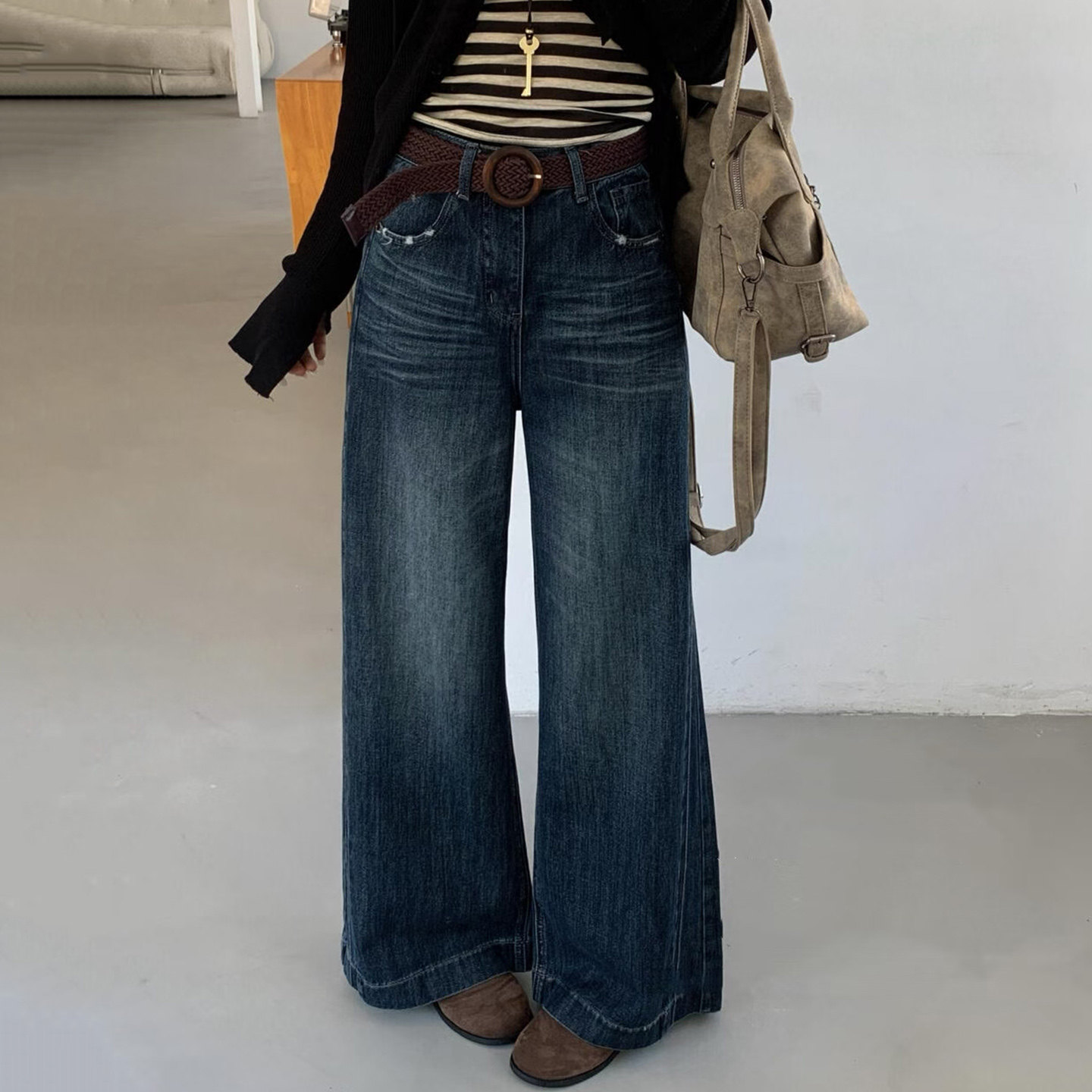 2026秋新款Jeans阿凡牛A5763宽松显瘦窄版分割线女牛仔直筒阔腿裤