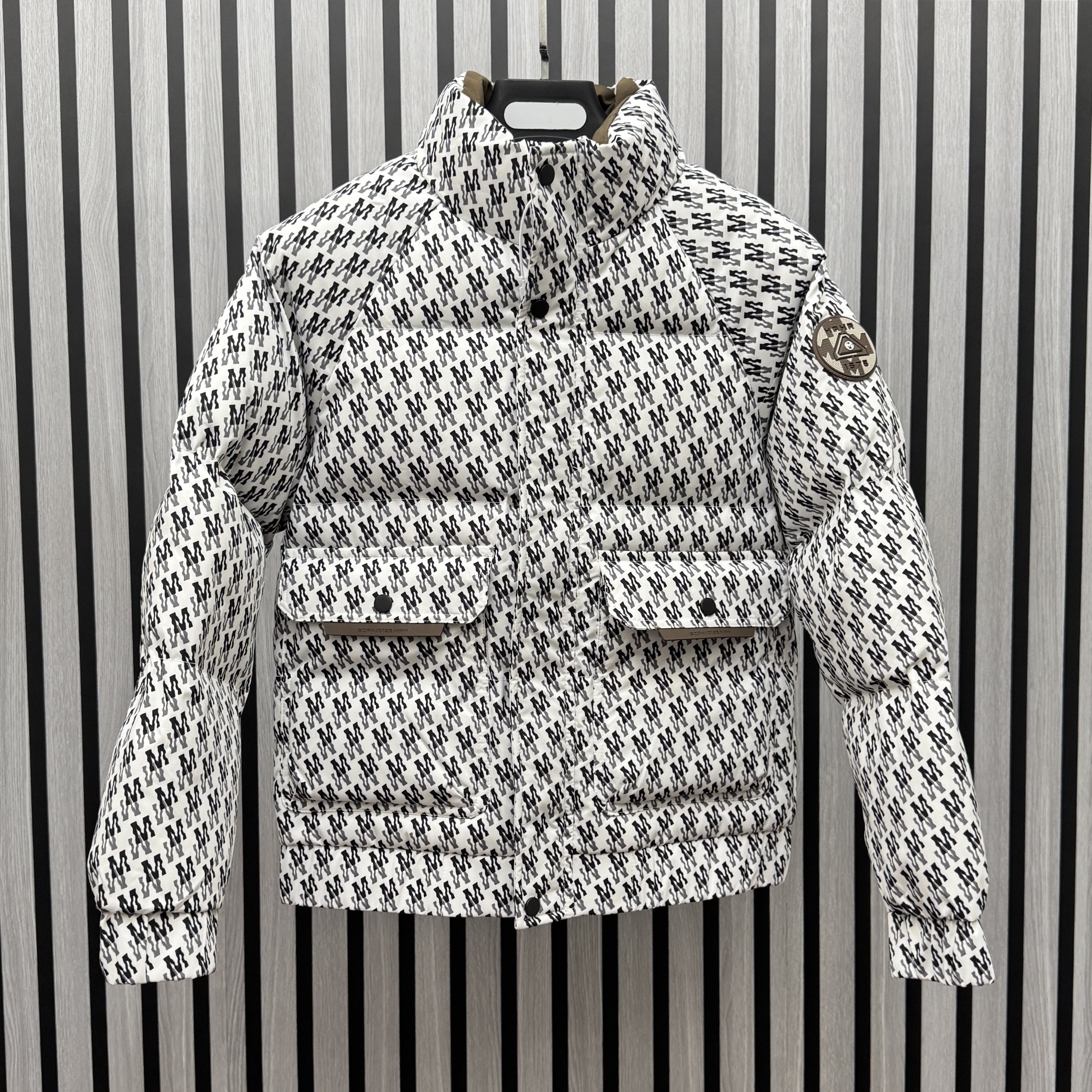 冬季新款羽绒棉服男装时尚满印字母休闲帅气加厚保暖立领青年棉衣,男装,棉衣,淘宝优惠券,粉丝福利购,淘宝优惠卷