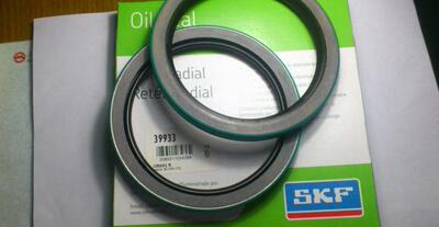 SKF瑞典进口骨架油封 25420 18744 29224 11138 37388